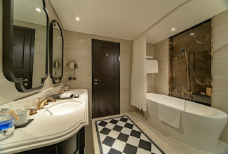 Potique Hotel Nha Trang