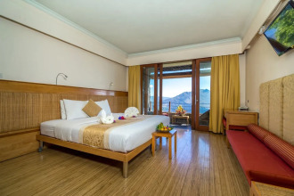 Lakeview Hotel & Restaurant