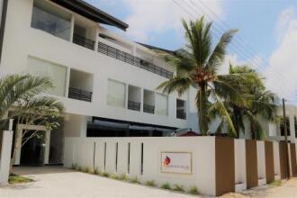 Daffodils Beach Negombo