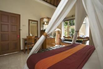 Parigata Villas Resort