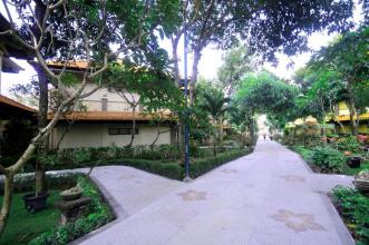 Melasti Beach Resort & Spa Legian