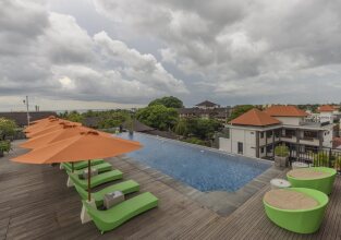 Zest Hotel Legian