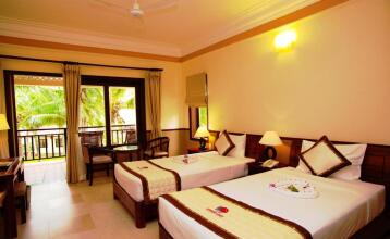 Golden Coast Resort & Spa