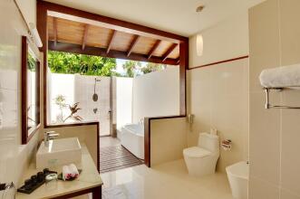 Robinson Club Maldives