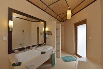 Safari Island Resort & Spa