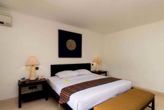 Legong Keraton Beach Hotel