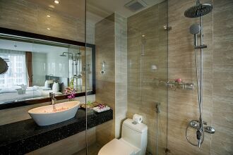Sofia Suite Hotel Da Nang