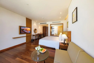 Green Beach Hotel Nha Trang