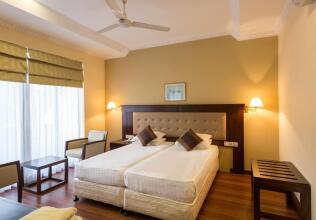 Devon Hotel