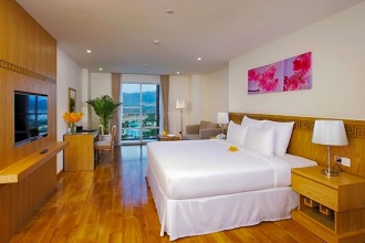 Rosaka Nha Trang Hotel