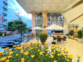 Daphovina Hotel Nha Trang (Ex  Aston Nt)