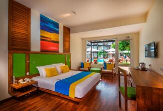 Mermaid Hotel & Club