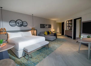 Crowne Plaza Phu Quoc Starbay