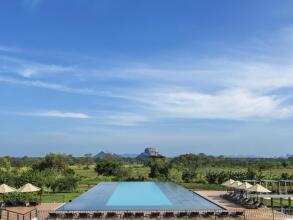 Aliya Resort And Spa