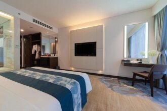 Queen Ann Hotel Nha Trang