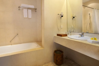 Keraton Jimbaran Resort & Spa