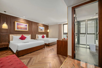 Golden Lotus Luxury Hotel Danang