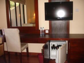 Devon Hotel