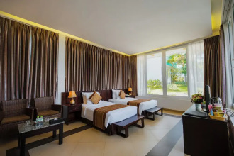 Villa Del Sol Beach Villas & Spa