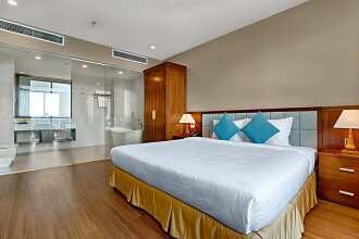 Yarra Ocean Suite Danang