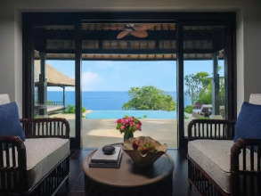 Raffles Bali