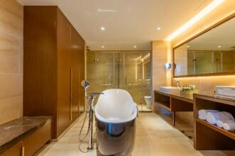 Koi Resort And Residence Da Nang