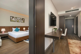 Golden Lotus Grand Hotel Da Nang