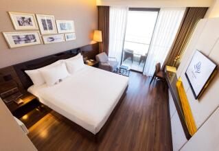 Queen Ann Hotel Nha Trang