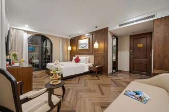 Golden Lotus Luxury Hotel Danang