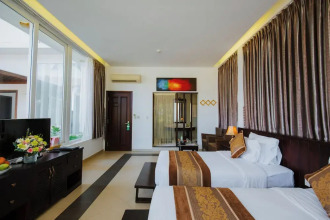 Villa Del Sol Beach Villas & Spa