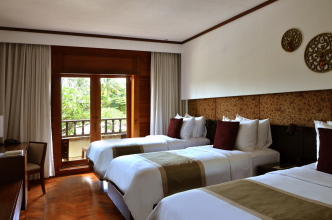 Nusa Dua Beach Hotel & Spa, Bali