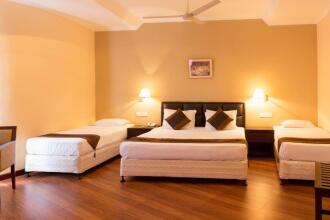 Devon Hotel