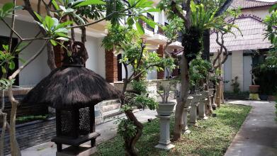 Legian Village Hotel