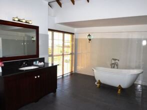 Passi Villas