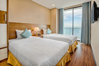 Yarra Ocean Suite Danang