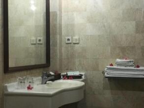 Melasti Beach Resort & Spa Legian