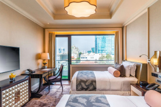 Caravelle Hotel