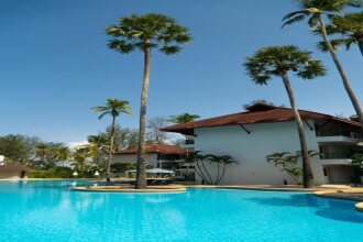 Amora Beach Resort Phuket