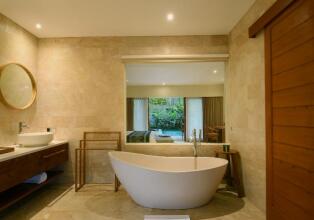 Japa Suites & Villas