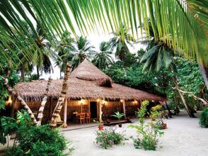 Diamonds Athuruga Beach & Water Villas