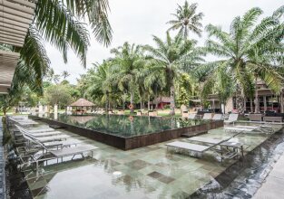 Segara Village Hotel