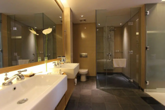 Ossotel Legian