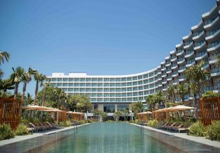 Crowne Plaza Phu Quoc Starbay