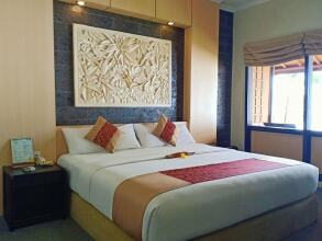 Nugraha Lovina Seaview Resort & Spa