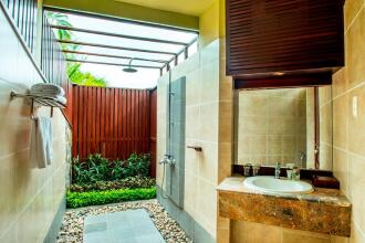 Romana Resort & Spa