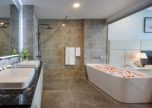 Imperial Hotel Nha Trang