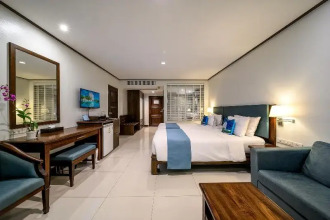 Andaman Beach Suites Hotel