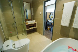 Le Aqua Resort & Spa Phan Thiet (Ex.Swiss Village Resort & Spa)