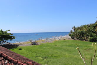 Arya Amed Beach Resort