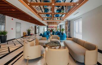 The Tahiti Beach Hotel